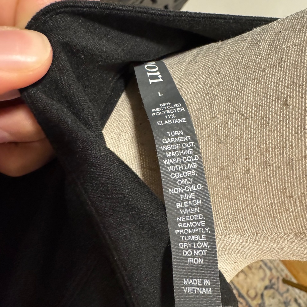 Vuori | Essential Half Zip Pullover - Picture 8 of 8